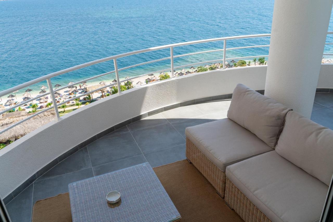 Limani Luxury Apartments Beachfront Sarandë Esterno foto
