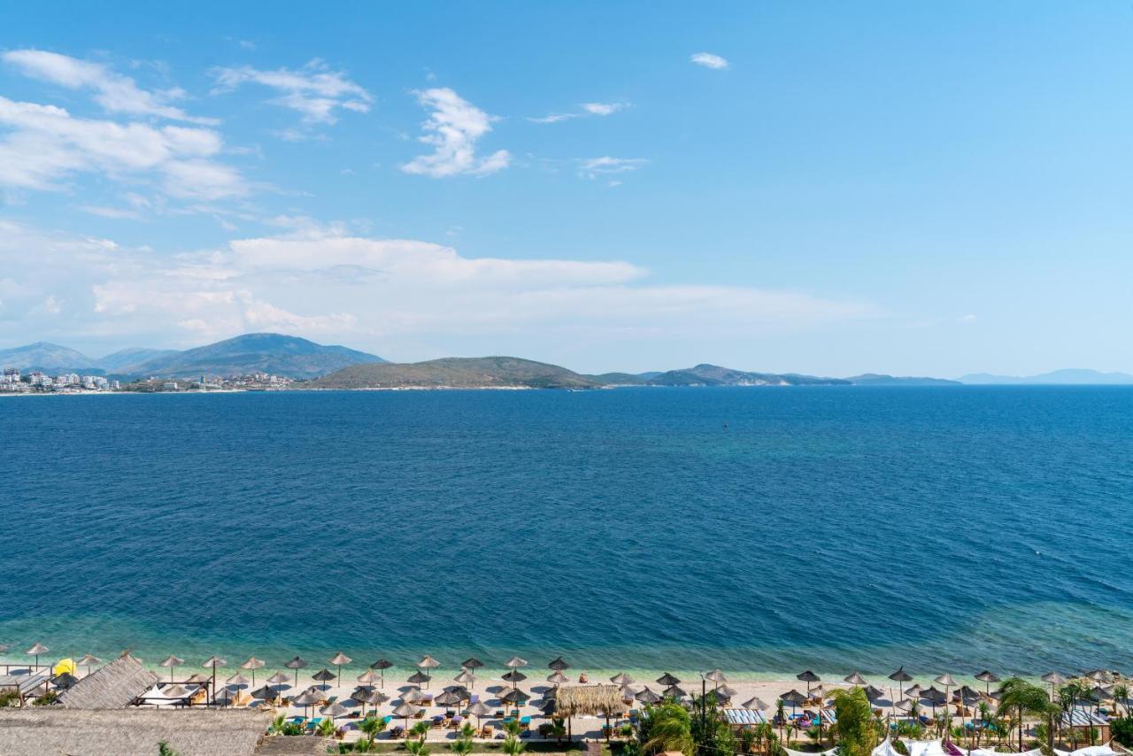 Limani Luxury Apartments Beachfront Sarandë Esterno foto